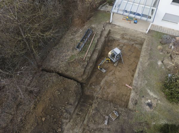 Cost of Pool Land Clearing in Warwick